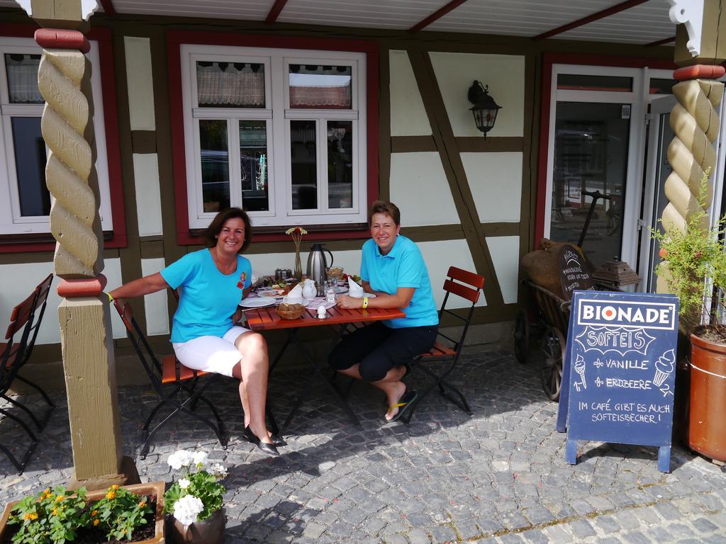 Café im Hof Streufdorf Exterior foto